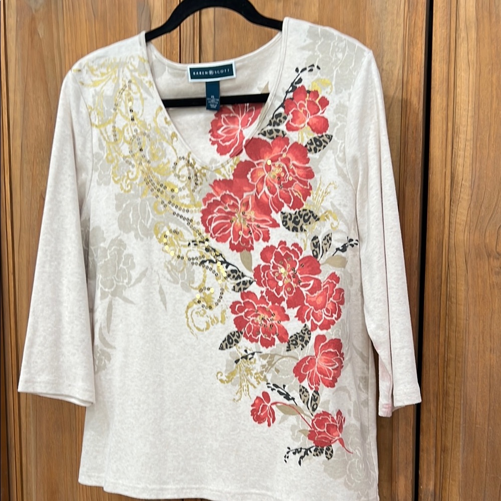 Karen Scott Cream and Tan Floral Blouse with 3/4 Sleeves